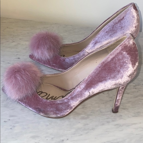 Sam Edelman Pink Velvet Heels with Pink Pouf - Picture 3 of 5